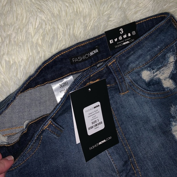 NWT Distressed Shorts 🏷 - Picture 7 of 8